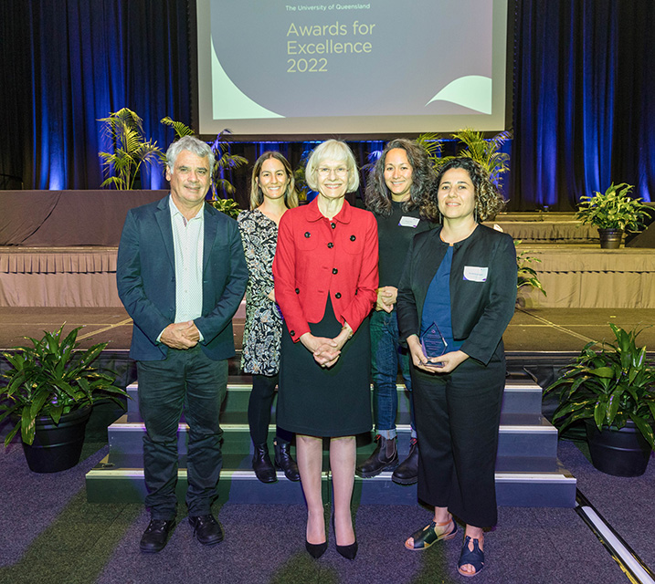 Anthropology Museum Team, Community Winner, 2022 UQ Awards for Excellence with Professor Deborah Terry AO, Vice-Chancellor and President.
